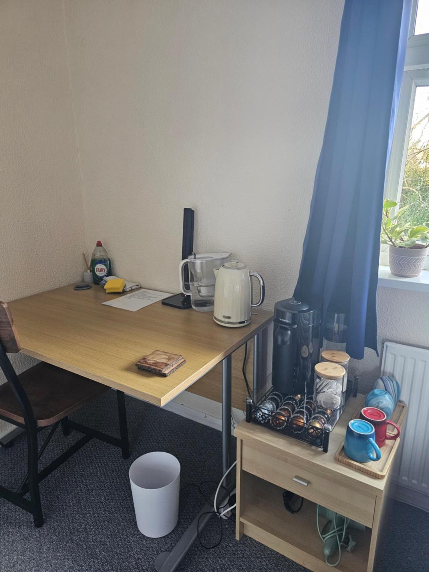 Double Bedroom Located Close To Manchester Airport Wythenshawe Zewnętrze zdjęcie