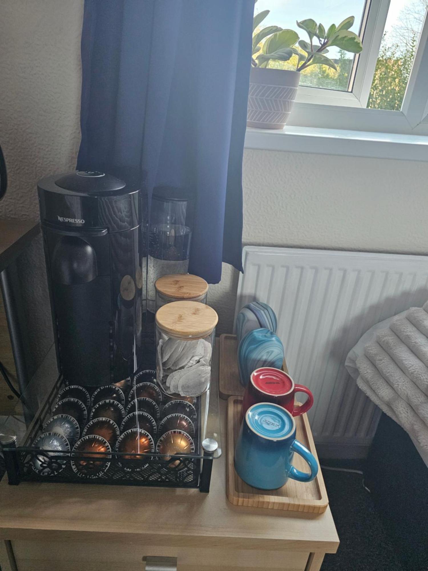 Double Bedroom Located Close To Manchester Airport Wythenshawe Zewnętrze zdjęcie