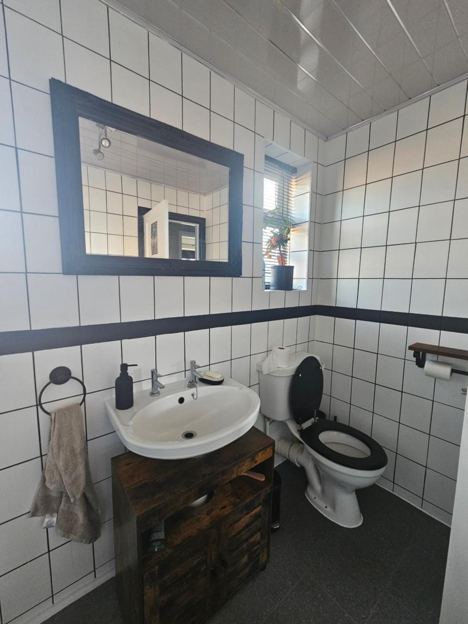 Double Bedroom Located Close To Manchester Airport Wythenshawe Zewnętrze zdjęcie